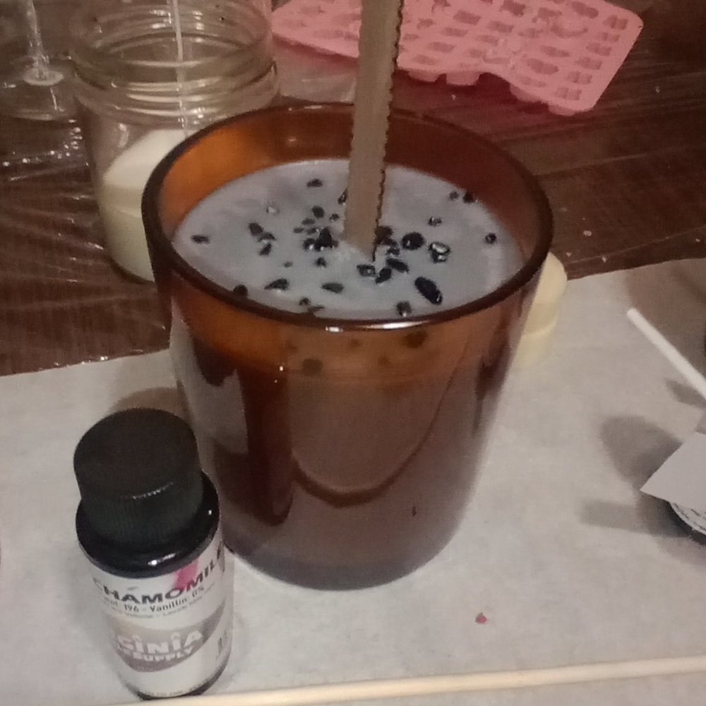 Custom Handcrafted Candles - Picture 6 of 12